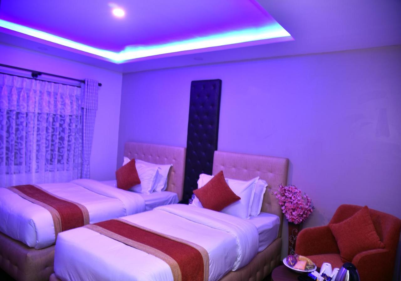 Marinha Airport Hotel Kathmandu Exteriör bild