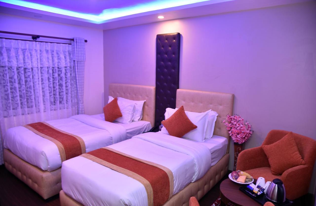 Marinha Airport Hotel Kathmandu Exteriör bild