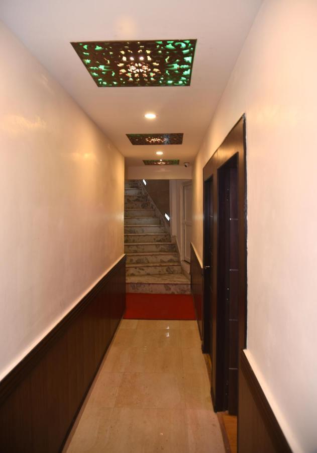Marinha Airport Hotel Kathmandu Exteriör bild
