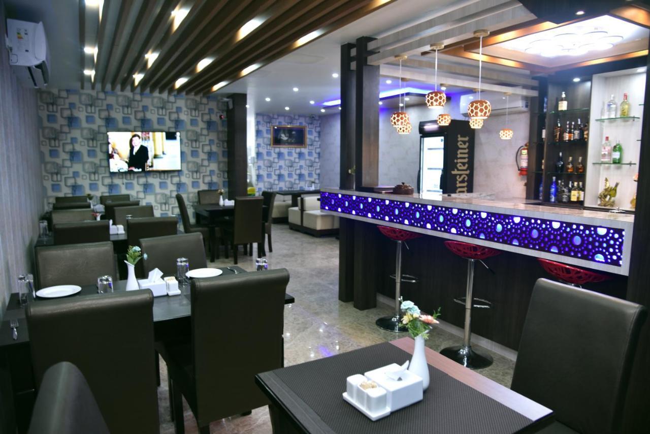 Marinha Airport Hotel Kathmandu Exteriör bild