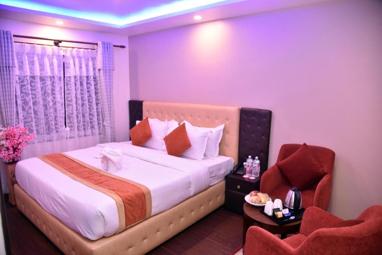 Marinha Airport Hotel Kathmandu Exteriör bild