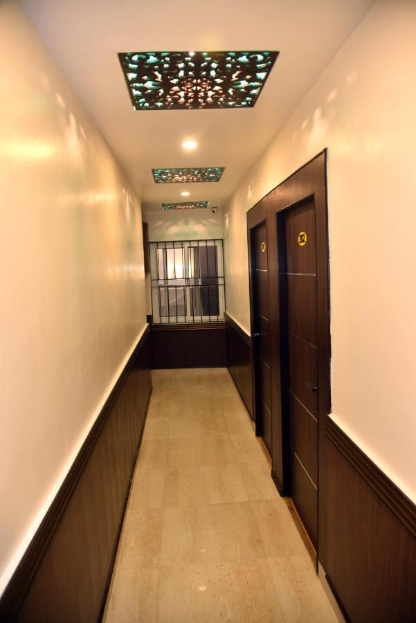 Marinha Airport Hotel Kathmandu Exteriör bild